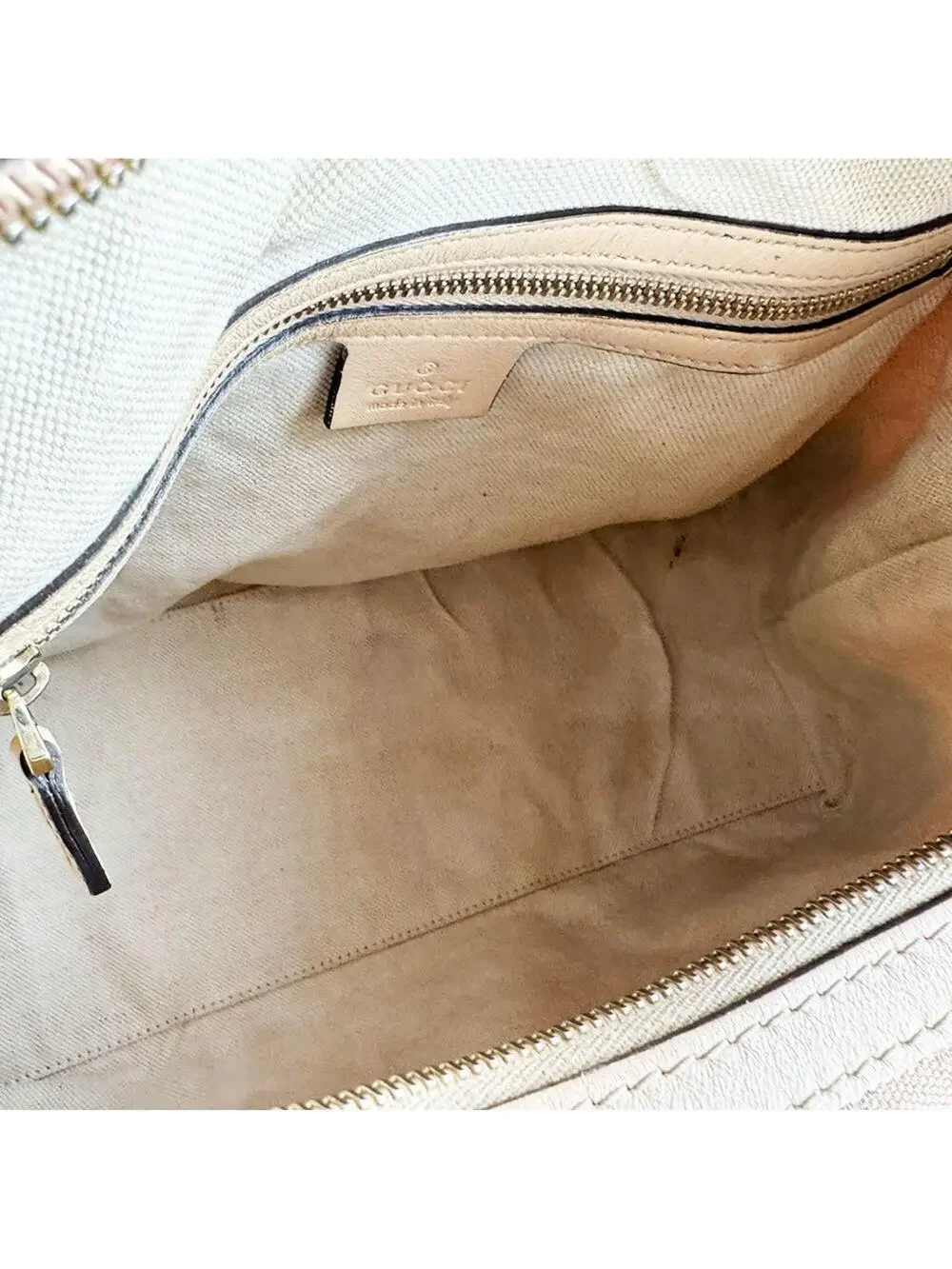 Gucci Lovely Heart Hobo Gg Canvas #316603G56B